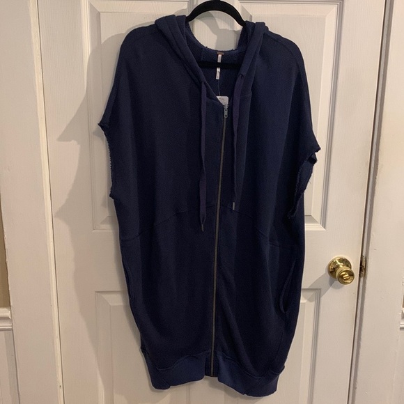 NEW Free People Zip Up Duster Hoodie Size Medium - Picture 1 of 16